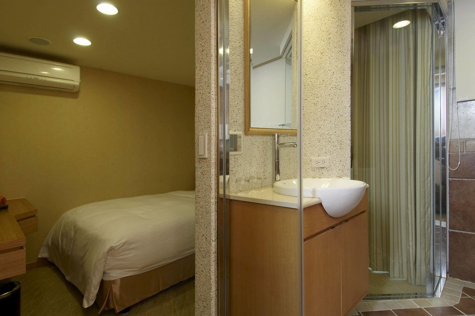 Hotel Color Banciao Εξωτερικό φωτογραφία