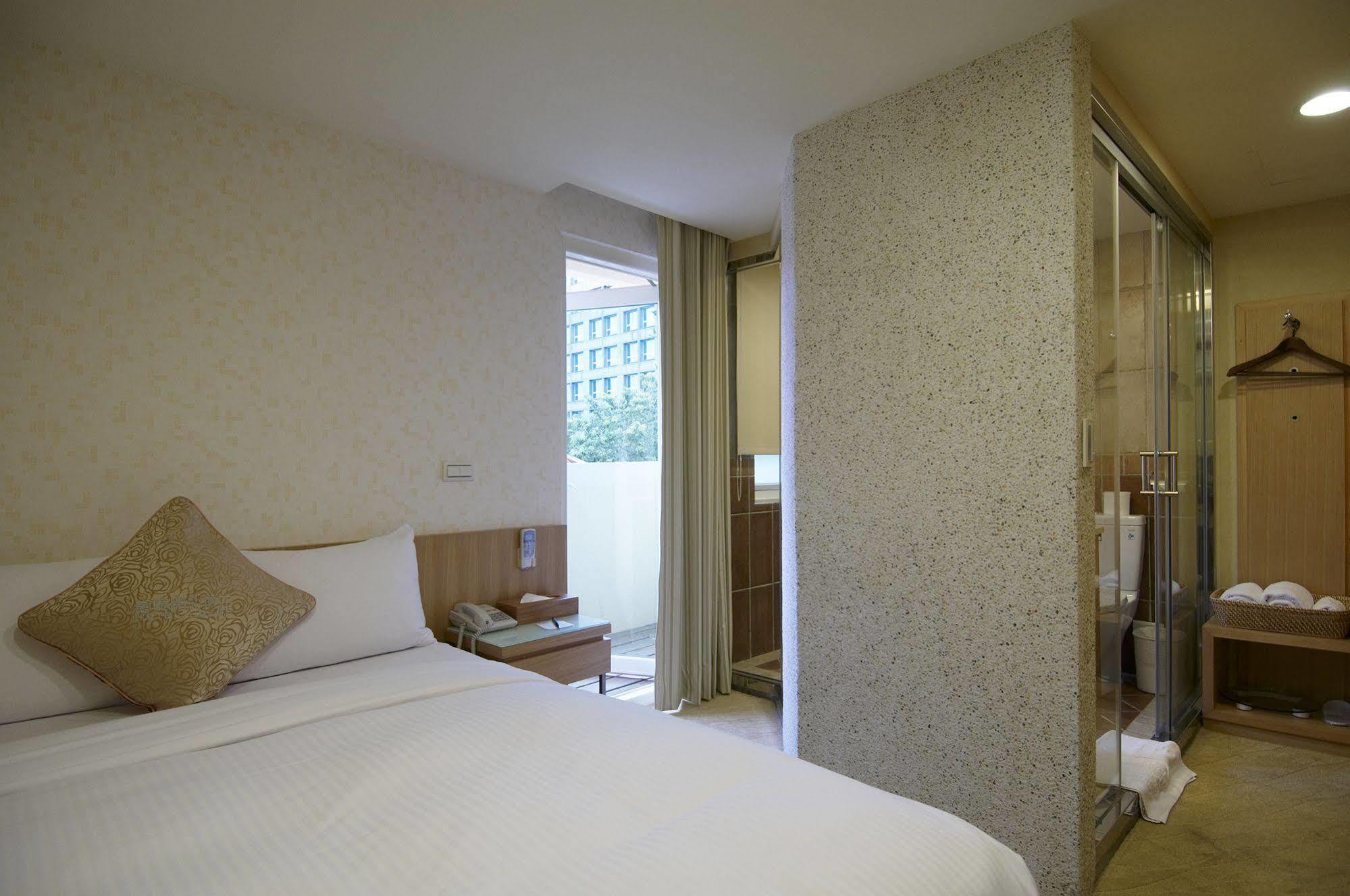 Hotel Color Banciao Εξωτερικό φωτογραφία