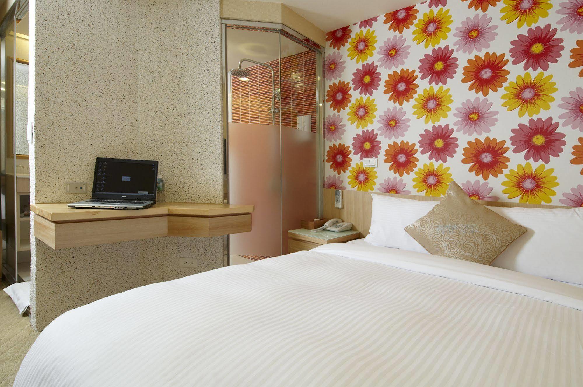 Hotel Color Banciao Εξωτερικό φωτογραφία