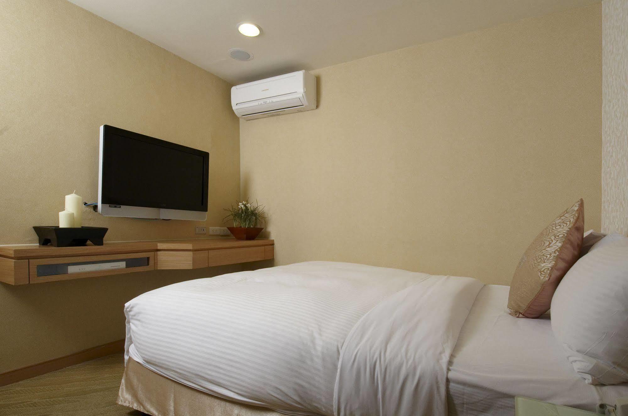 Hotel Color Banciao Εξωτερικό φωτογραφία